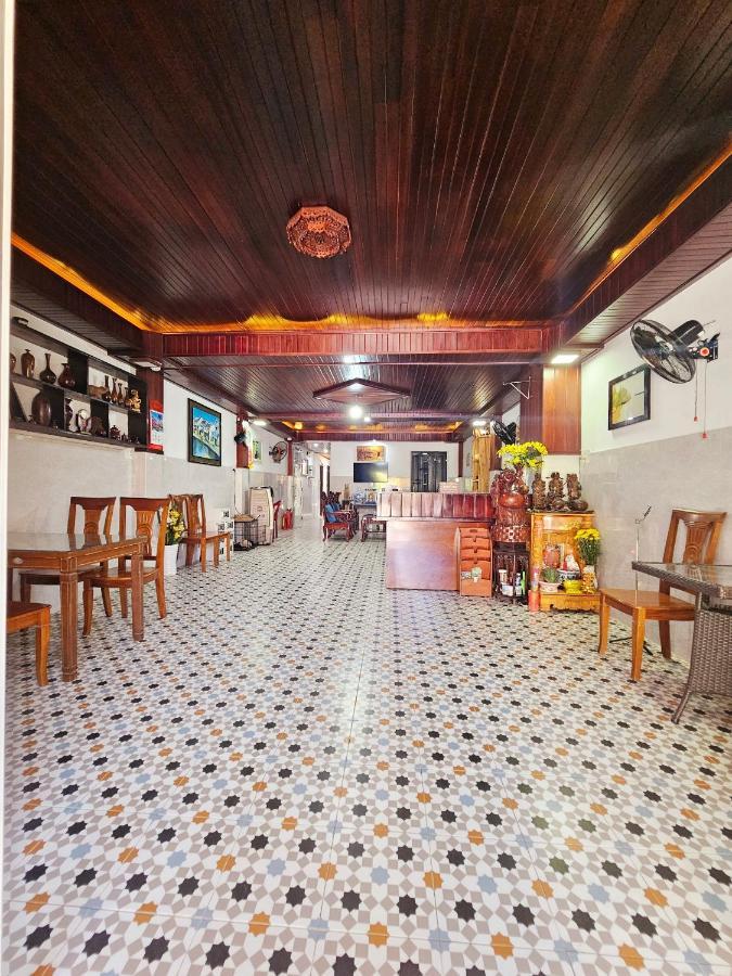 Win Homestay Hội An Buitenkant foto